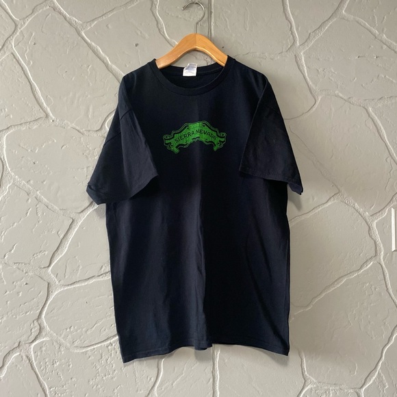 Gildan Sierra Nevada Black T-shirt Lime Green Print Unisex - Picture 1 of 6